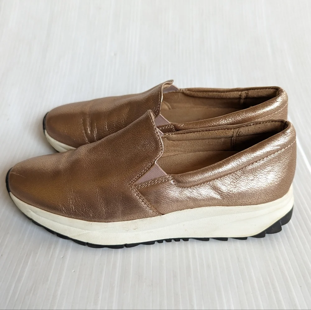 NATURALIZER Selah rose gold slip-on sneakers loafers - Picture 5 of 11